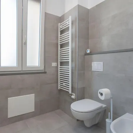 Appartamento La Casa Di Lilly Arona