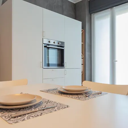 La Casa Di Lilly * Arona