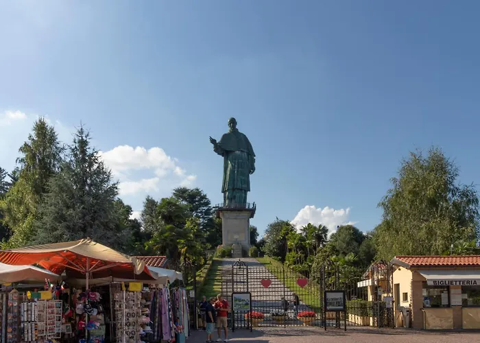 La Casa Di Lilly Arona