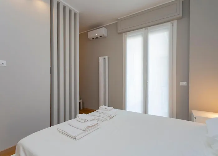 La Casa Di Lilly Arona