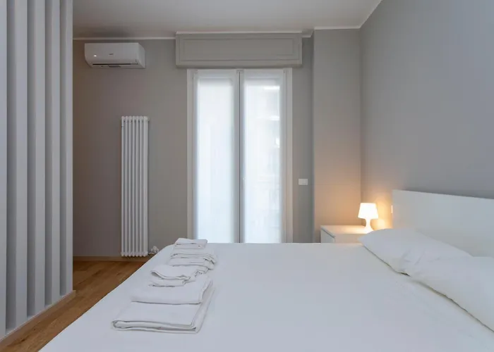 La Casa Di Lilly Arona